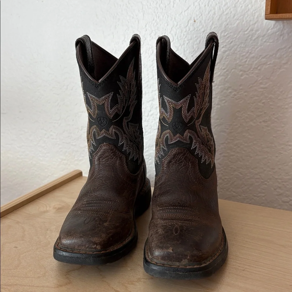 Ariat Youth Brown Workhog Bruin Western Boots Cowboy Square Toe Leather